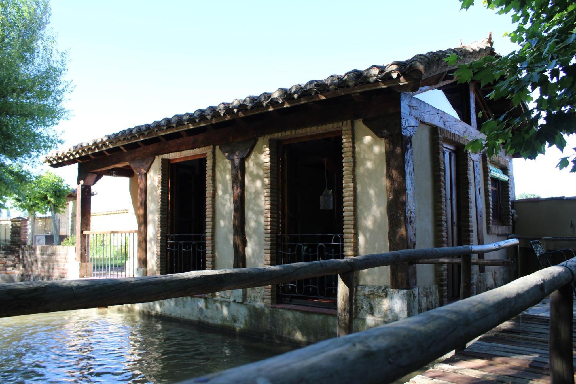Molino El Sotillo Villa Saldana ภายนอก รูปภาพ