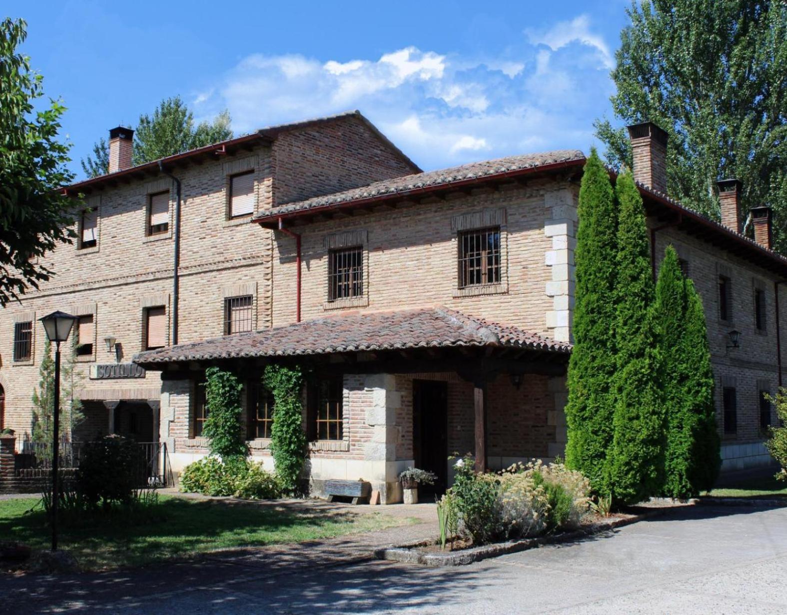 Molino El Sotillo Villa Saldana ภายนอก รูปภาพ